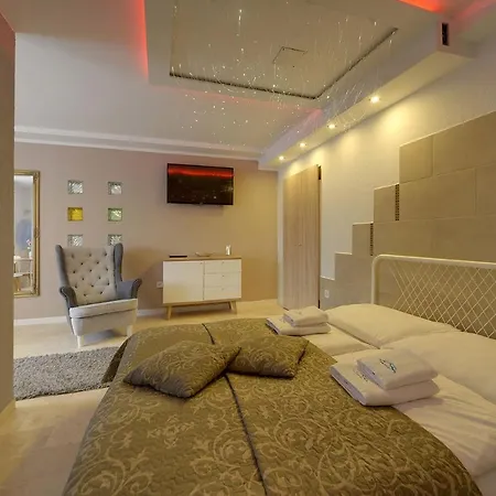 Invest Dworcowa 1 I 2 *